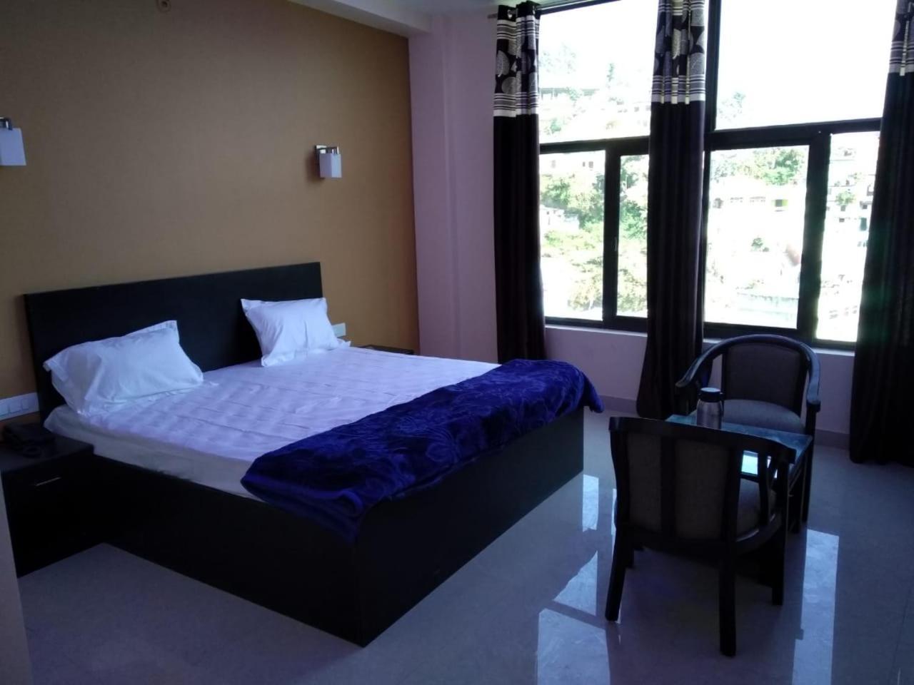 Hotel-78 Pithorāgarh Esterno foto