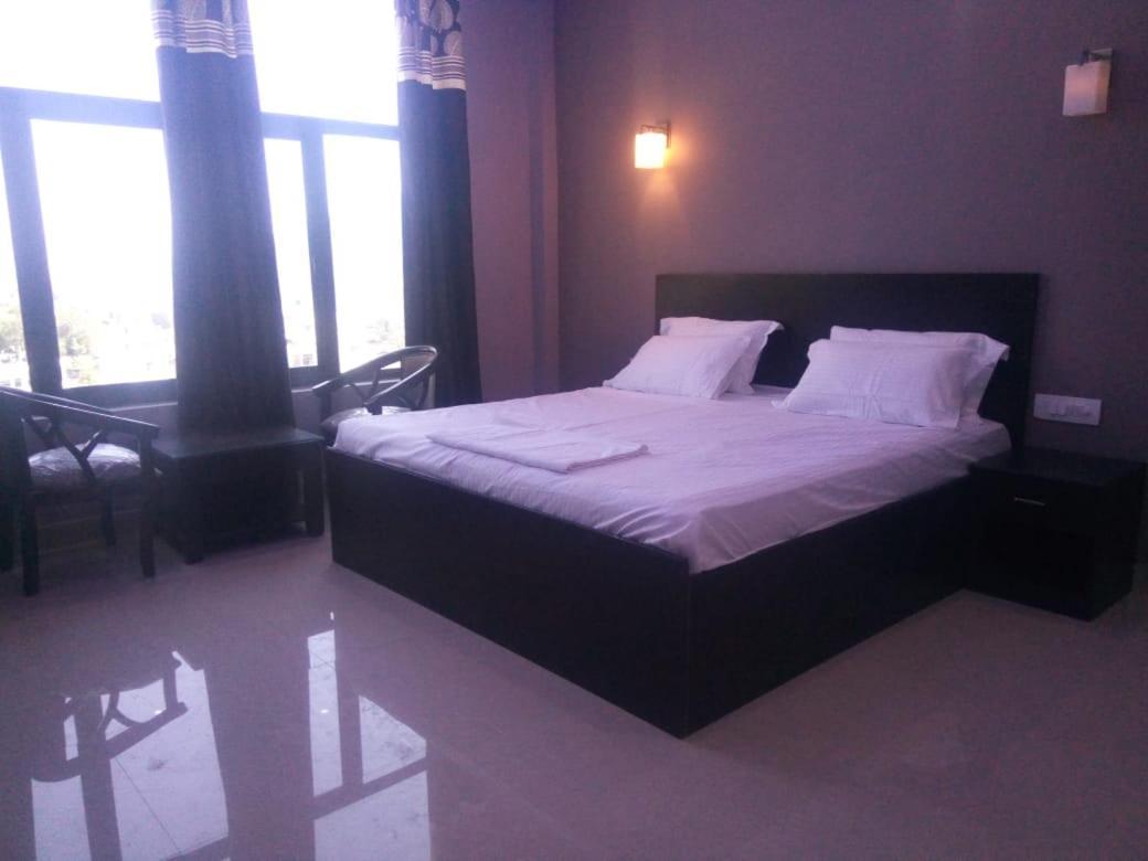 Hotel-78 Pithorāgarh Esterno foto